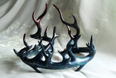 漆髹玻璃钢鹿角摆件 五个月的匠心与自然的对话