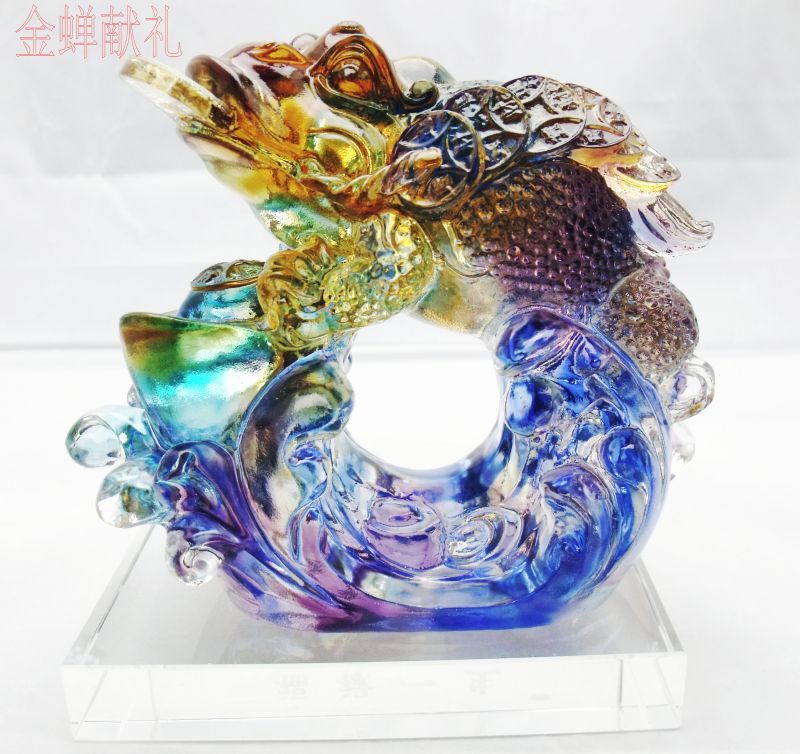 琉璃生辉 从佛像、工厂到工艺品的光影之旅